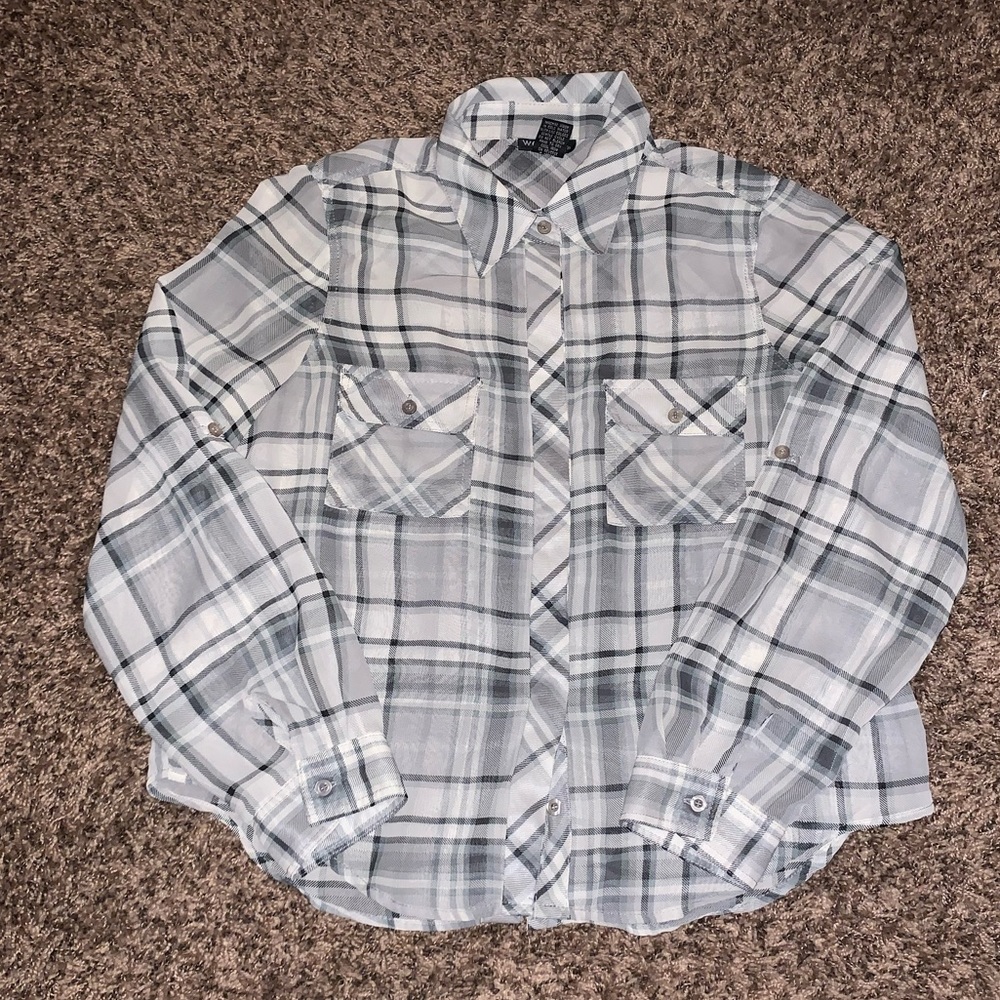 Bottom up loose fitting blouse